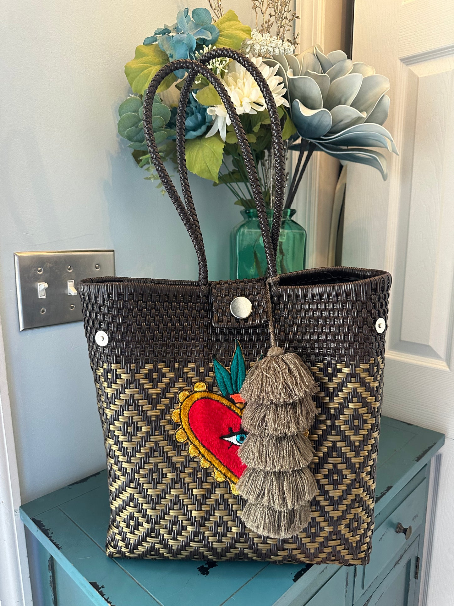 Ojo Tote Bag - Brown & Gold