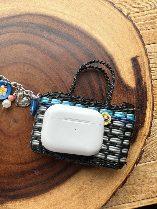 Mercadito Charm Bag - Black & Silver