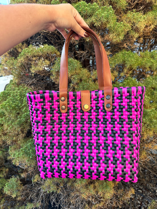 Lulu Bolsa de Plastico - Hot Pink & Dark Brown