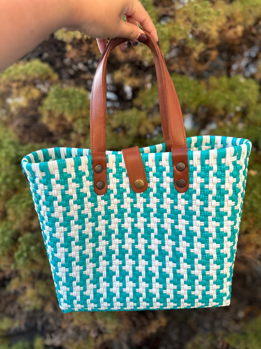 Lulu Bolsa de Plastico - White & Teal